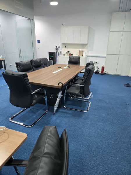 Oxley Tower, 138 Robinson Road, 1,173 sqft, Office For Rent, by Alan Sng, 24475993 - CommercialGuru.com.sg