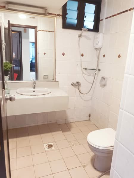 Hume Park I, 1 Hume Avenue, Room Rental, 180 sqft, Condominium For Rent, by Victoria Ling, 24476329 - PropertyGuru.com.sg