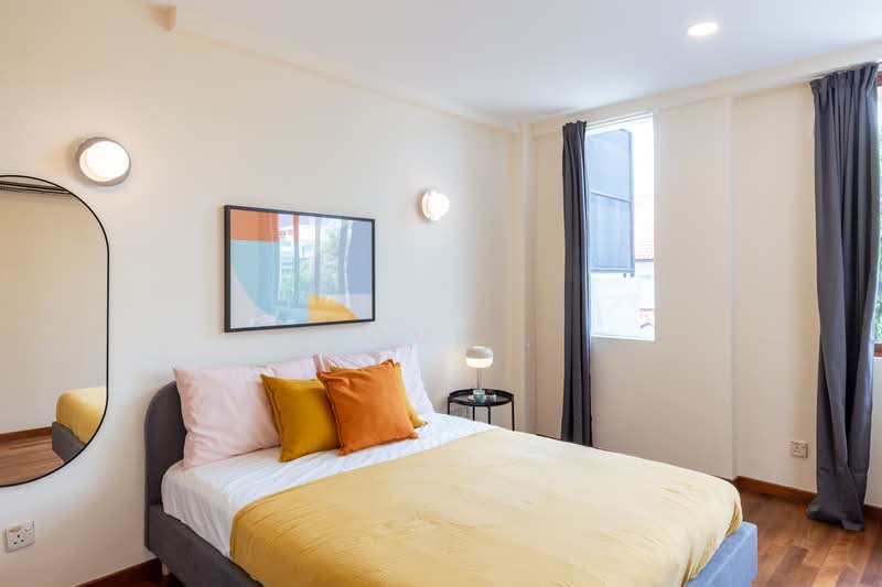 8 Dafne Street - Master Room, Dafne Street, 1 Bedroom, 161 sqft, Terraced House For Rent, by Cove, 24478435 - Pink room - jr. master - PropertyGuru.com.sg