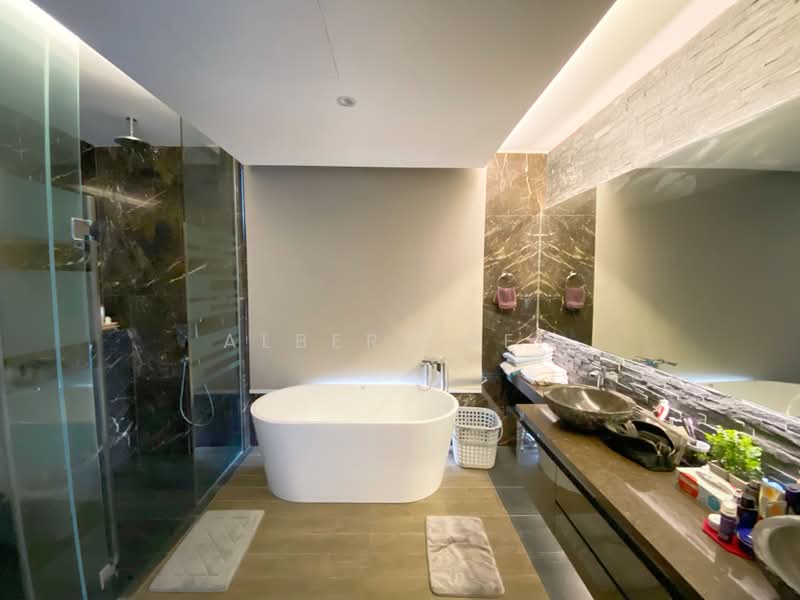 Jalan sindor, 2.5 STOREY MODERN DESIGN SEMI DETACH, 7 Bedrooms, 6,500 sqft, Semi-Detached House For Sale, by Albert Peh, 24479930 - PropertyGuru.com.sg