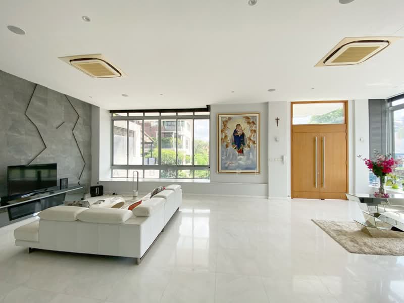 Jalan sindor, 2.5 STOREY MODERN DESIGN SEMI DETACH, 7 Bedrooms, 6,500 sqft, Semi-Detached House For Sale, by Albert Peh, 24479930 - PropertyGuru.com.sg