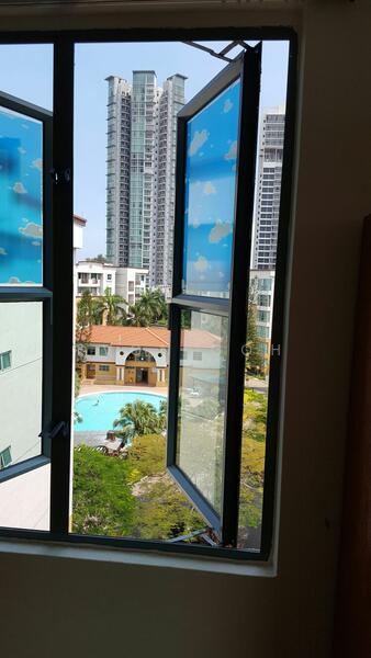 West Bay Condo, 54 West Coast Crescent, 3 Bedrooms, 1,345 sqft, Condominium For Rent, by Evon Goh, 24479987 - PropertyGuru.com.sg