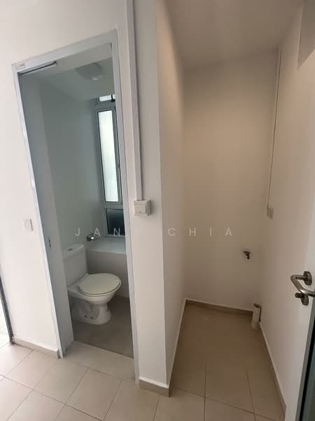 Luxe Ville Condominium For Sale at S$ 2,400,000 | PropertyGuru Singapore