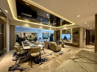 For Sale - Grand Dunman