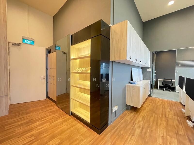 Central-Link, 8 Jalan Kilang Barat, 1,087 sqft, Light Industrial (B1) For Sale, by Lucas Hoh Jin Heng, 24482452 - CommercialGuru.com.sg
