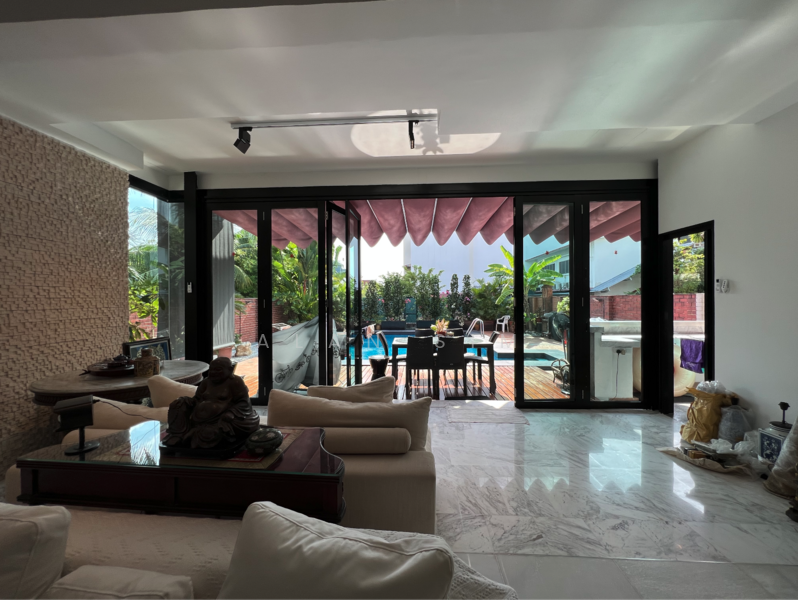 ✰LUXURYHOMESWITHALAN✰ JALAN LATEH, Australian international School , Nex , Braddell rd, 6 Bedrooms, 4,500 sqft, Semi-Detached House For Rent, by Alan Sim, 24482475 - PropertyGuru.com.sg