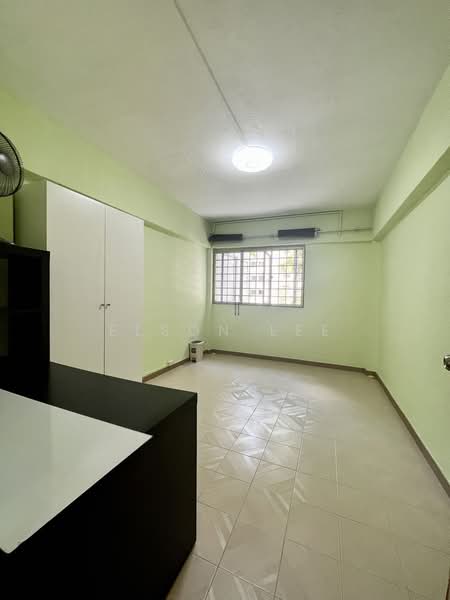 250 Tampines Street 21, 250 Tampines Street 21, Room Rental, 220 sqft, HDB Flat For Rent, by Elson Lee, 24482949 - PropertyGuru.com.sg