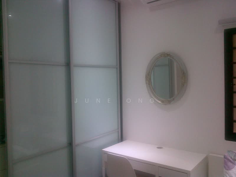 Novena Court, 18 Jalan Novena Barat, 3 Bedrooms, 861 sqft, Walk-up Apartment For Sale, by June Ong, 24483011 - PropertyGuru.com.sg