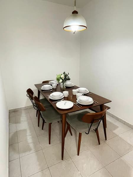 Central Green, 3 Jalan Membina, Room Rental, 100 sqft, Condominium For Rent, by Jeb Tan, 24483381 - PropertyGuru.com.sg