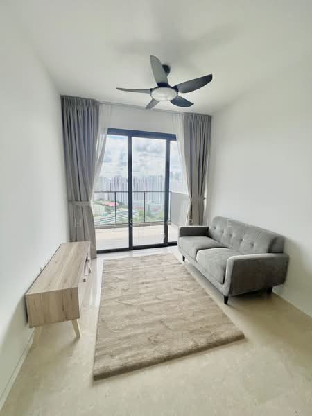 Avenue South Residence, 11 Silat Avenue, 2 Bedrooms, 689 sqft, Condominium For Rent, by Christopher Ng, 24484388 - PropertyGuru.com.sg