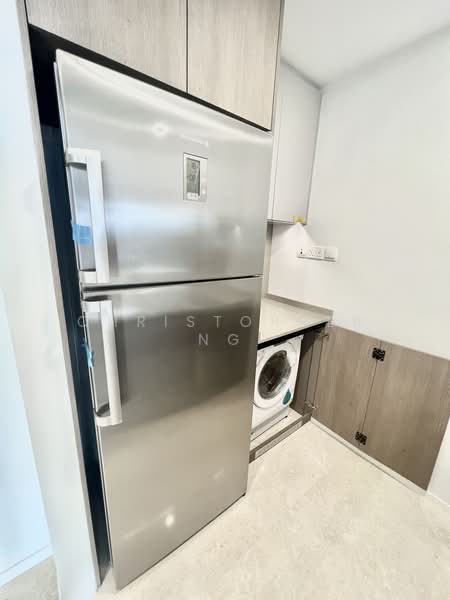 Avenue South Residence, 11 Silat Avenue, 2 Bedrooms, 689 sqft, Condominium For Rent, by Christopher Ng, 24484388 - PropertyGuru.com.sg