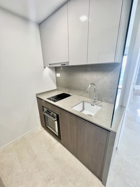 Avenue South Residence, 11 Silat Avenue, 2 Bedrooms, 689 sqft, Condominium For Rent, by Christopher Ng, 24484388 - PropertyGuru.com.sg