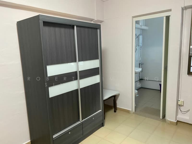 204 Bukit Batok Street 21, 204 Bukit Batok Street 21, Room Rental, 200 sqft, HDB Flat For Rent, by Robert Lim Yung Sing 林榮燊, 24485253 - PropertyGuru.com.sg