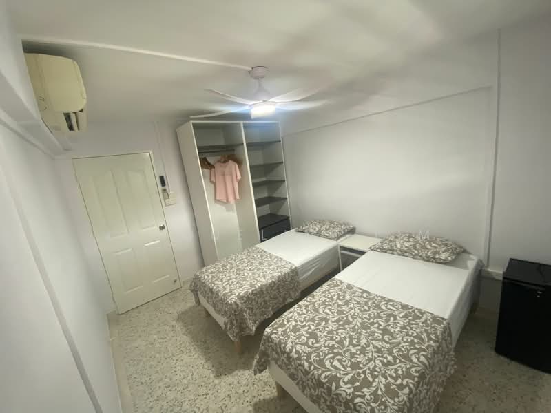 424 Ang Mo Kio Avenue 3, 424 Ang Mo Kio Avenue 3, Room Rental, 200 sqft, HDB Flat For Rent, by Jacqueline Lim, 24485589 - PropertyGuru.com.sg