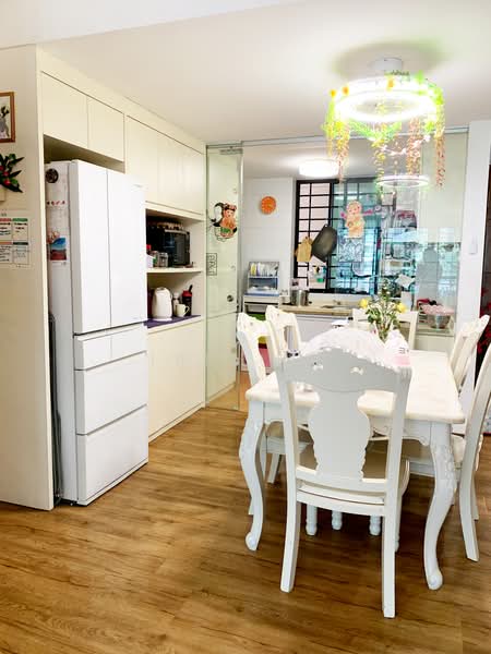 Pinevale, 2 Tampines Street 73, 3 Bedrooms, 1,292 sqft, Condominium For Sale, by Iris Ng, 24485963 - PropertyGuru.com.sg
