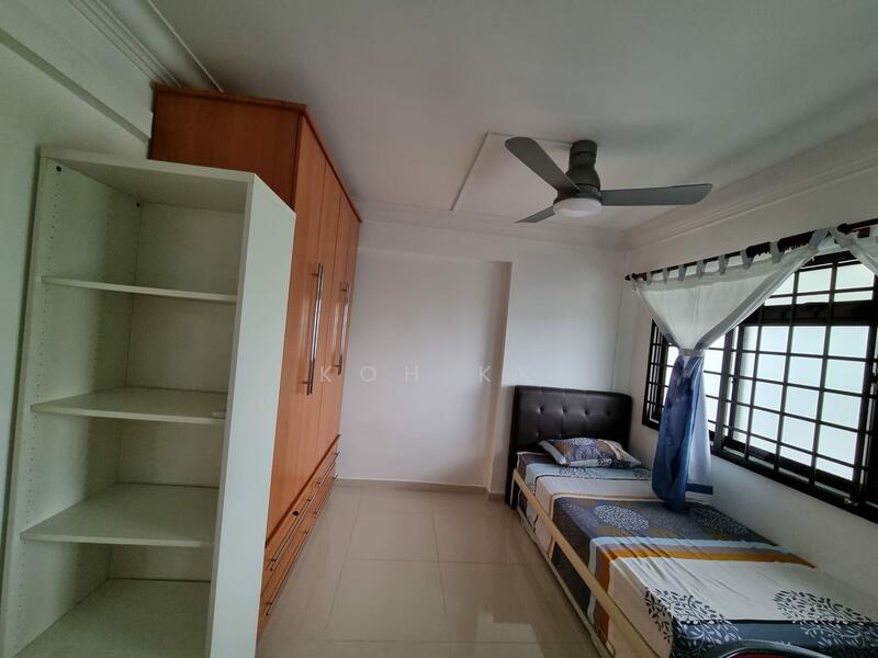 647 Jurong West Street 61, 647 Jurong West Street 61, Room Rental, 990 sqft, HDB Flat For Rent, by Koh KK, 24486266 - PropertyGuru.com.sg