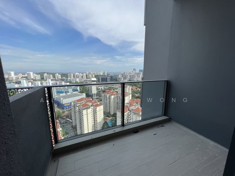 Stirling Residences Apartment For Sale at S$ 1,350,000 | PropertyGuru Singapore