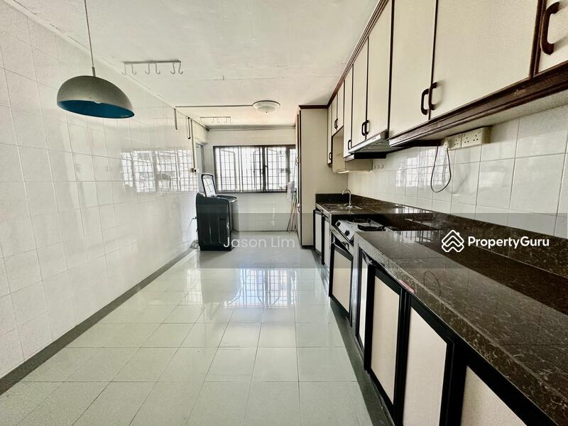 For Sale - 575 Ang Mo Kio Avenue 10
