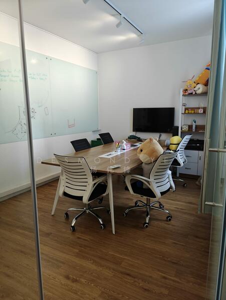 Tanjong Pagar/Chinatown/Keong Siak/Neil Road/Bukit Pasoh, , 650 sqft, Shop / Shophouse For Rent, by Desmond Yeo, 24487491 - CommercialGuru.com.sg