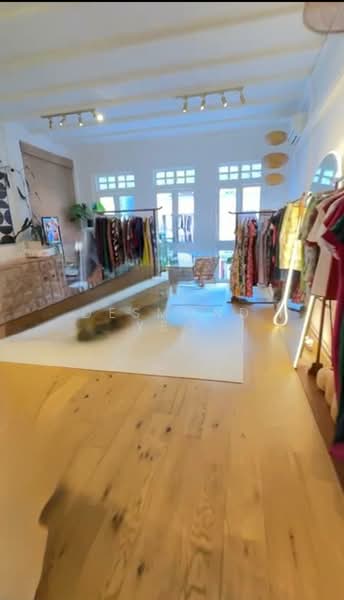 Tanjong Pagar/Chinatown/Keong Siak/Neil Road/Bukit Pasoh, , 650 sqft, Shop / Shophouse For Rent, by Desmond Yeo, 24487491 - CommercialGuru.com.sg