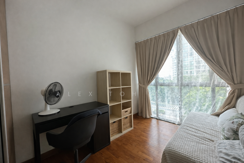 Seastrand, 1 Pasir Ris Link, 3 Bedrooms, 1,195 sqft, Condominium For Rent, by Alex Toh C W, 24487772 - PropertyGuru.com.sg