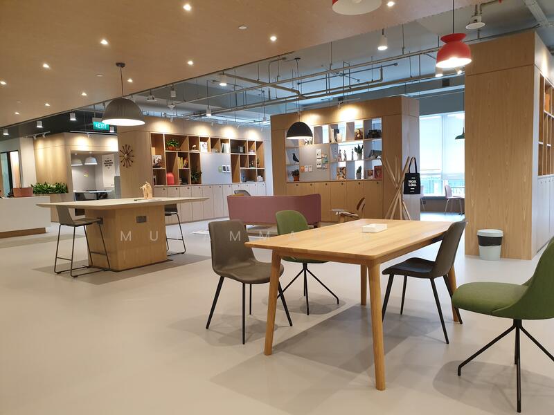 ❤️ LOW PRICE ❤️ 2~3 PAX SUITE NICELY FITTED SERVICED OFFICE IN PLQ NEAR MRT. ACT FAST!, 1 Paya Lebar Link, 80 sqft, Office For Rent, by Muhammad N S, 24487949 - CommercialGuru.com.sg