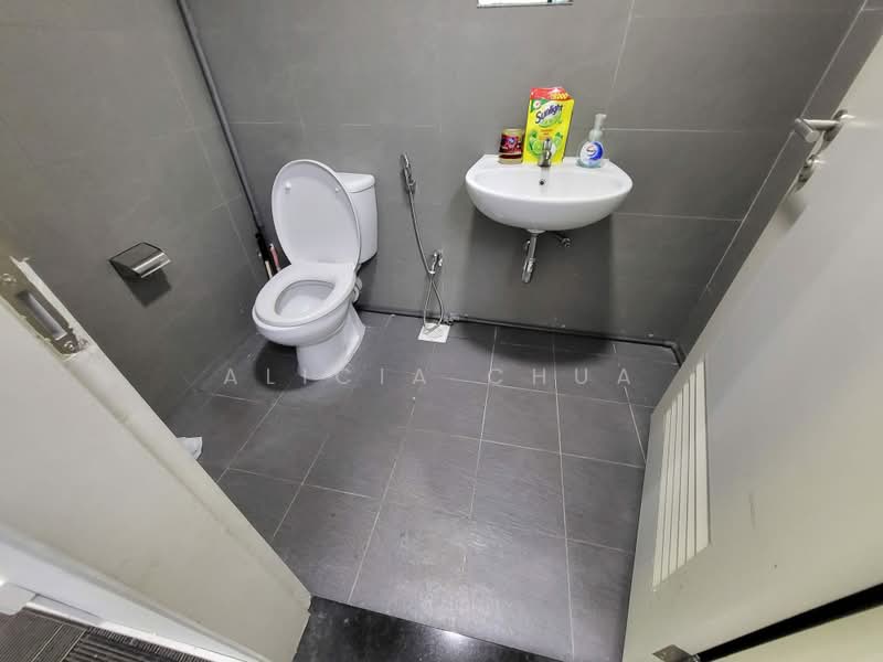 CT Hub 2, 114 Lavender Street, 969 sqft, Light Industrial (B1) For Rent, by Alicia Chua, 24488367 - CommercialGuru.com.sg