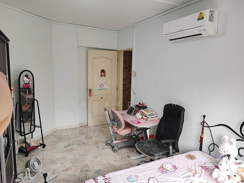 114 Bukit Batok West Avenue 6, 114 Bukit Batok West Avenue 6, 3 Bedrooms, 1,302 sqft, HDB Flat For Rent, by Bernard Koh, 24488856 - PropertyGuru.com.sg