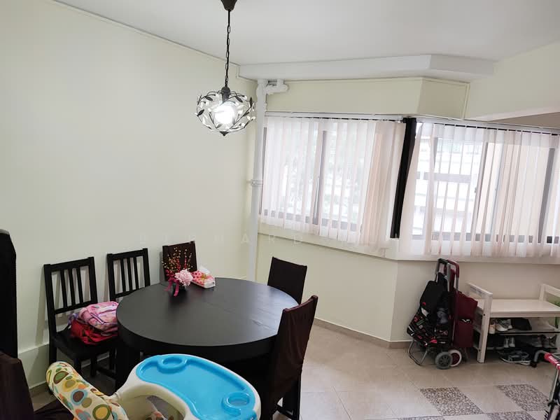 114 Bukit Batok West Avenue 6, 114 Bukit Batok West Avenue 6, 3 Bedrooms, 1,302 sqft, HDB Flat For Rent, by Bernard Koh, 24488856 - PropertyGuru.com.sg