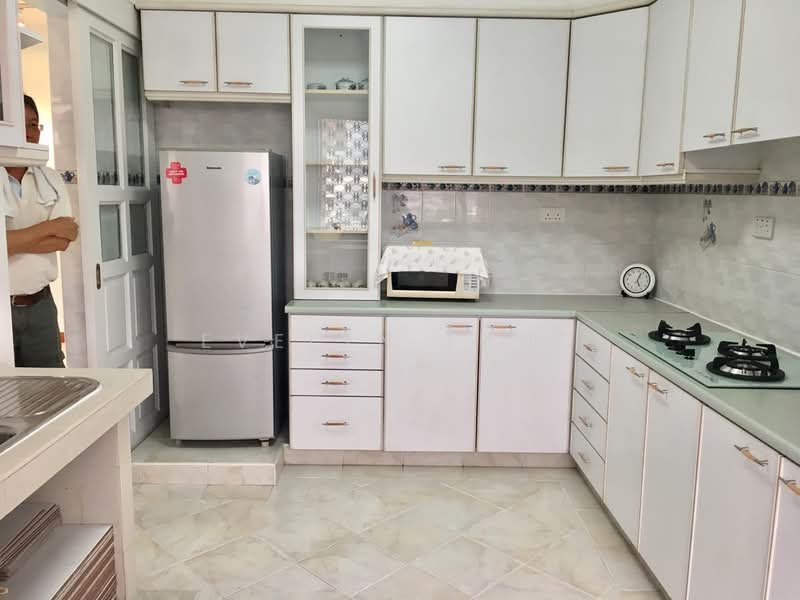 Hua Xin Court, 23A Nallur Road, 3 Bedrooms, 1,970 sqft, Condominium For Rent, by Evelyn Fang, 24488995 - PropertyGuru.com.sg