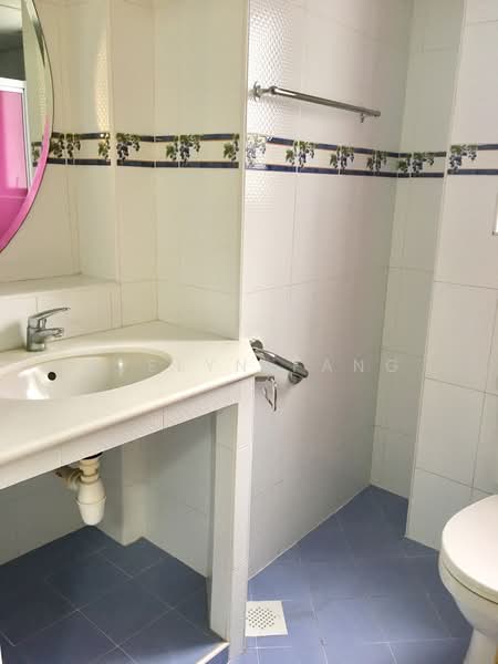 Hua Xin Court, 23A Nallur Road, 3 Bedrooms, 1,970 sqft, Condominium For Rent, by Evelyn Fang, 24488995 - PropertyGuru.com.sg