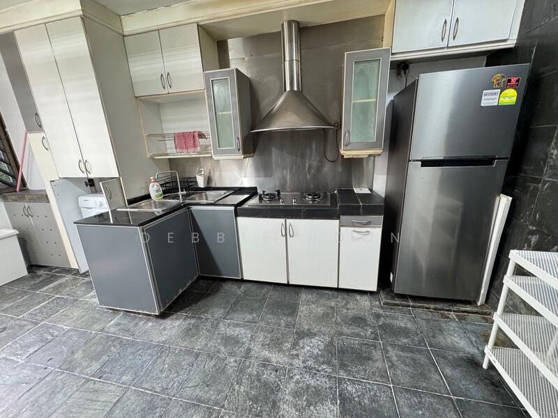 For Rent - 213 Petir Road