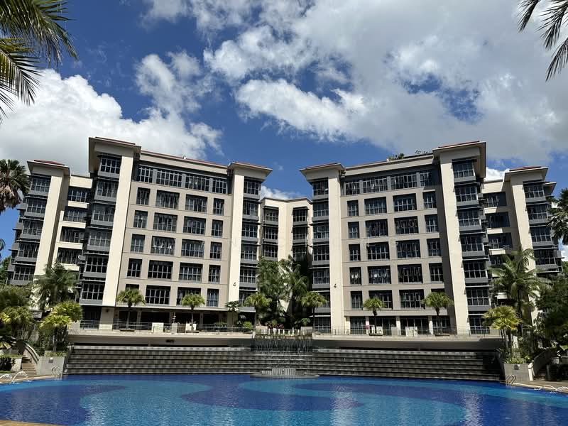 Carissa Park Condo, 2 Flora Drive, 3 Bedrooms, 1647 sqft, N SALE, by