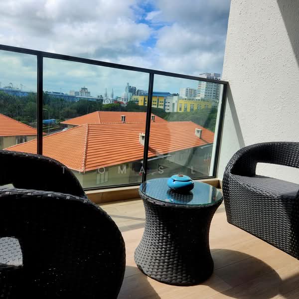 Avenue South Residence, 13 Silat Avenue, 1 Bedroom, 527 sqft, Apartment For Rent, by Thomas Lim, 24489527 - PropertyGuru.com.sg