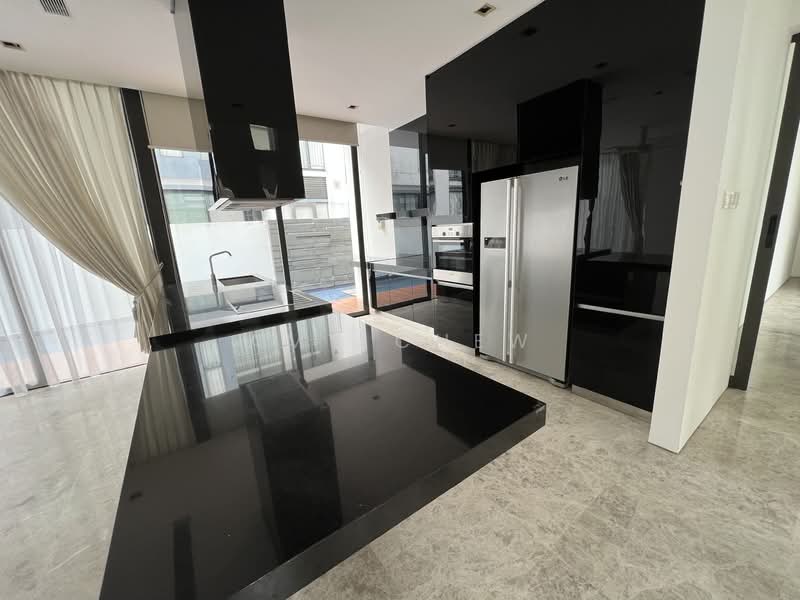 For Rent - See Video in Listing! Modern Bungalow with Pte Lift and Pool Near Australian and French School