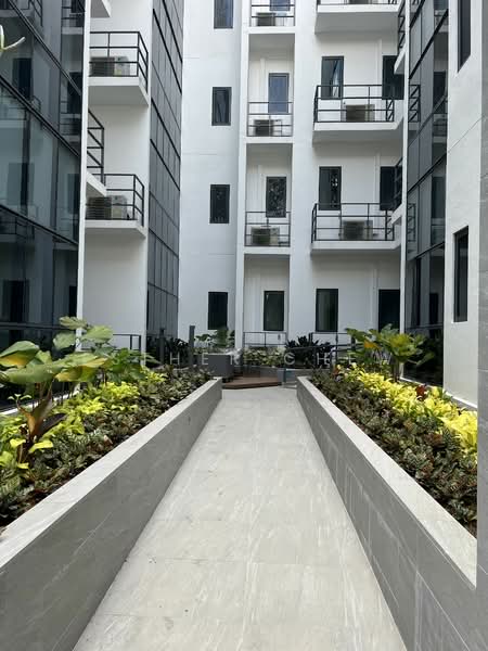 Lattice One, 1 Seraya Crescent, 2 Bedrooms, 614 sqft, Condominium For Rent, by Esther Chew, 24490282 - PropertyGuru.com.sg