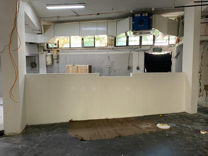 Cheng San Centre, 530 Ang Mo Kio Avenue, 1,281 sqft, Food & Beverage For Rent, by Don Lim, 24490329 - Kitchen Area - CommercialGuru.com.sg