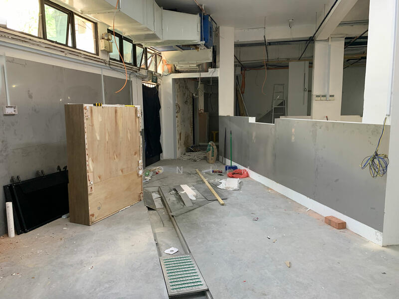 Cheng San Centre, 530 Ang Mo Kio Avenue, 1,281 sqft, Food & Beverage For Rent, by Don Lim, 24490329 - Kitchen Area - CommercialGuru.com.sg