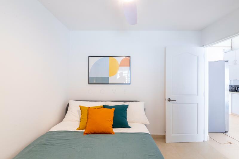 Black room - standard bedroom