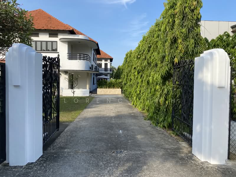 Clacton road, Clacton road, 5 Bedrooms, 4,800 sqft, Semi-Detached House For Rent, by Florence Toh, 24491012 - PropertyGuru.com.sg