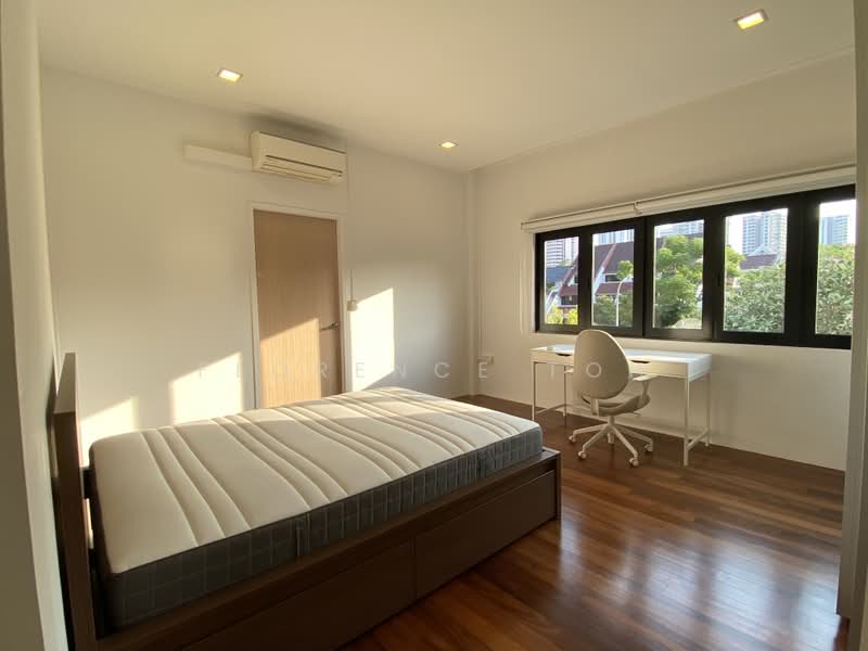 Clacton road, Clacton road, 5 Bedrooms, 4,800 sqft, Semi-Detached House For Rent, by Florence Toh, 24491012 - PropertyGuru.com.sg