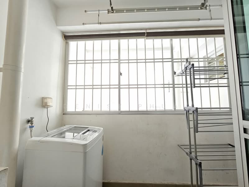 For Rent - 590B Montreal Link