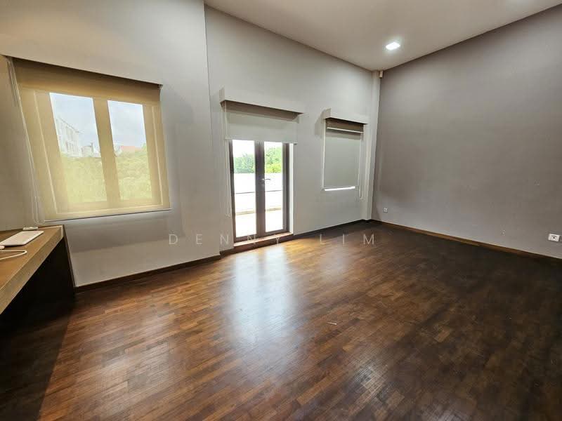 ⭐WELL RENOVATED⭐ YOU WONT BE DISSAPOINTED (9693-8899 发发久久), 159 JOO CHIAT TERRACE. 3 STOREY CORNER TERRACE, East Coast / Marine Parade, 6 Bedrooms, 4,500 sqft, Corner Terrace For Rent, by Denny Lim, 24492198 - PropertyGuru.com.sg
