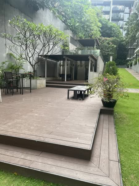 8 @ Mount Sophia, 8 Mount Sophia, 1 Bedroom, 861 sqft, Condominium For Rent, by Kerri Koh Li Ping, 24493170 - PropertyGuru.com.sg