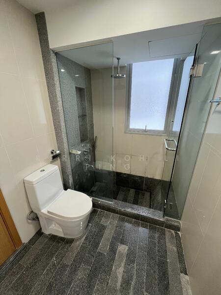 8 @ Mount Sophia, 8 Mount Sophia, 1 Bedroom, 861 sqft, Condominium For Rent, by Kerri Koh Li Ping, 24493170 - PropertyGuru.com.sg