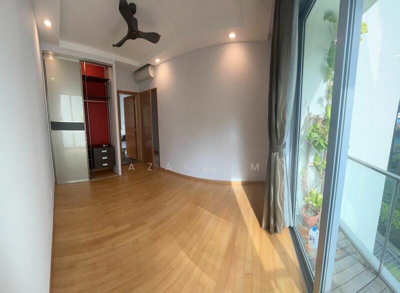 Junior Ensuite- Charming junior ensuite, offering comfort and privacy in style.