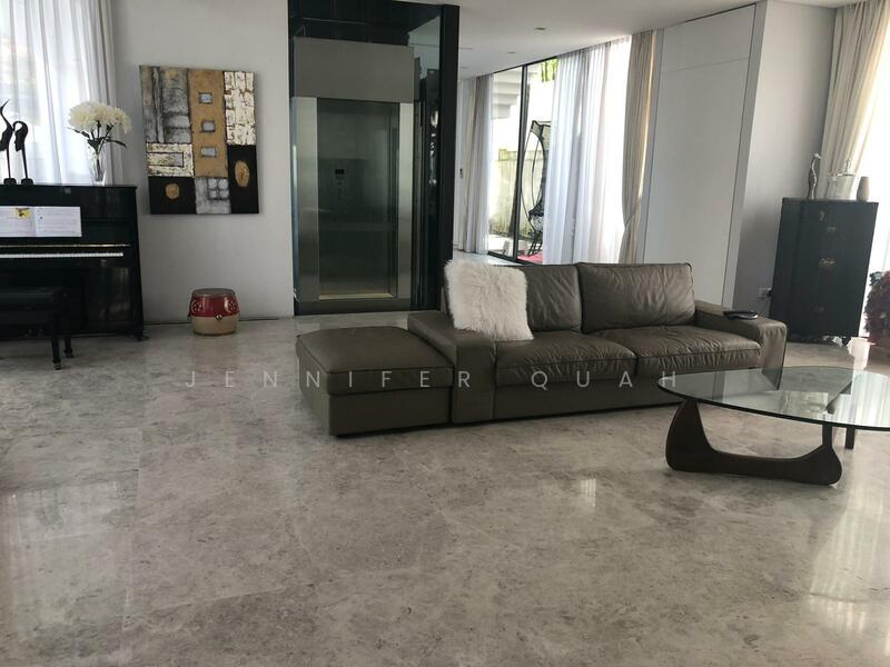 Dunsfold D13, Dunsfold Drive, 6 Bedrooms, 6,100 sqft, Bungalow House For Rent, by Jennifer Quah, 24494410 - PropertyGuru.com.sg