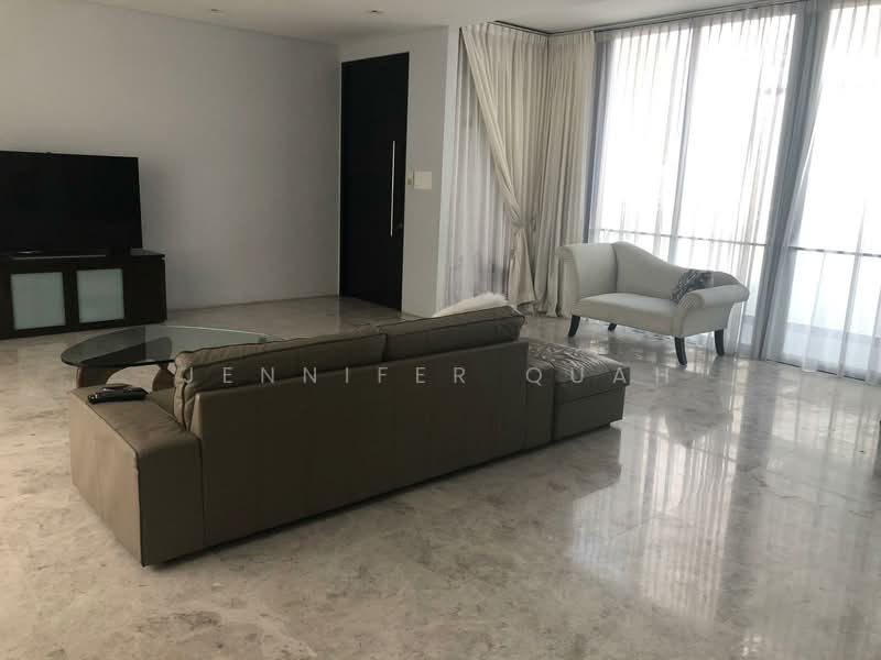 Dunsfold D13, Dunsfold Drive, 6 Bedrooms, 6,100 sqft, Bungalow House For Rent, by Jennifer Quah, 24494410 - PropertyGuru.com.sg