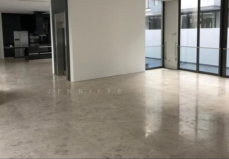 Dunsfold D13, Dunsfold Drive, 6 Bedrooms, 6,100 sqft, Bungalow House For Rent, by Jennifer Quah, 24494410 - PropertyGuru.com.sg