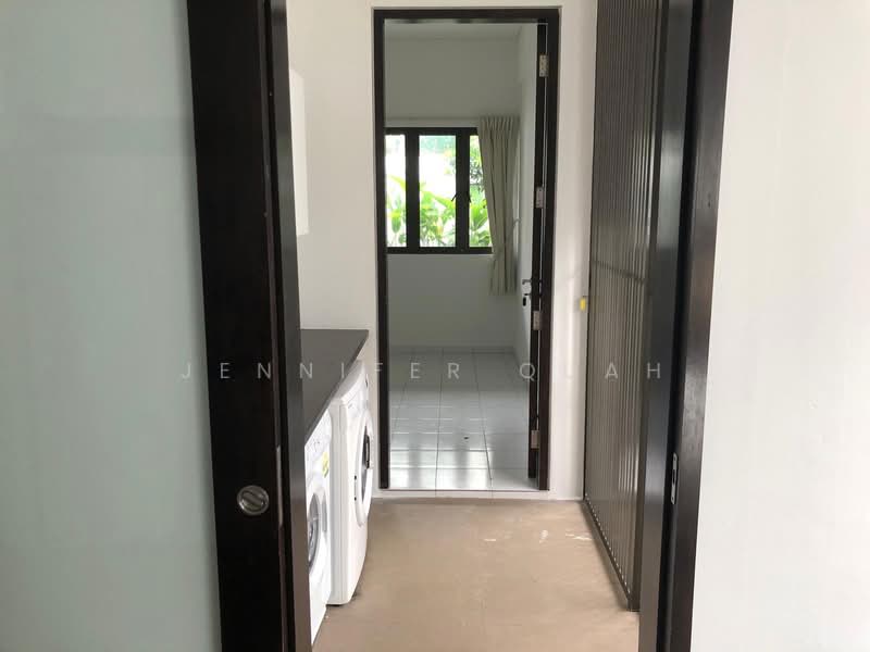 Dunsfold D13, Dunsfold Drive, 6 Bedrooms, 6,100 sqft, Bungalow House For Rent, by Jennifer Quah, 24494410 - PropertyGuru.com.sg